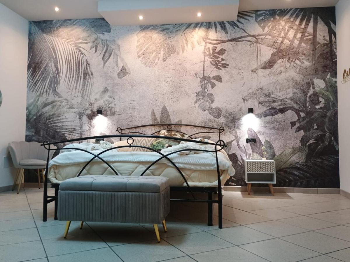 Al Vico Bartoli Suite Room Mazzarino 外观 照片