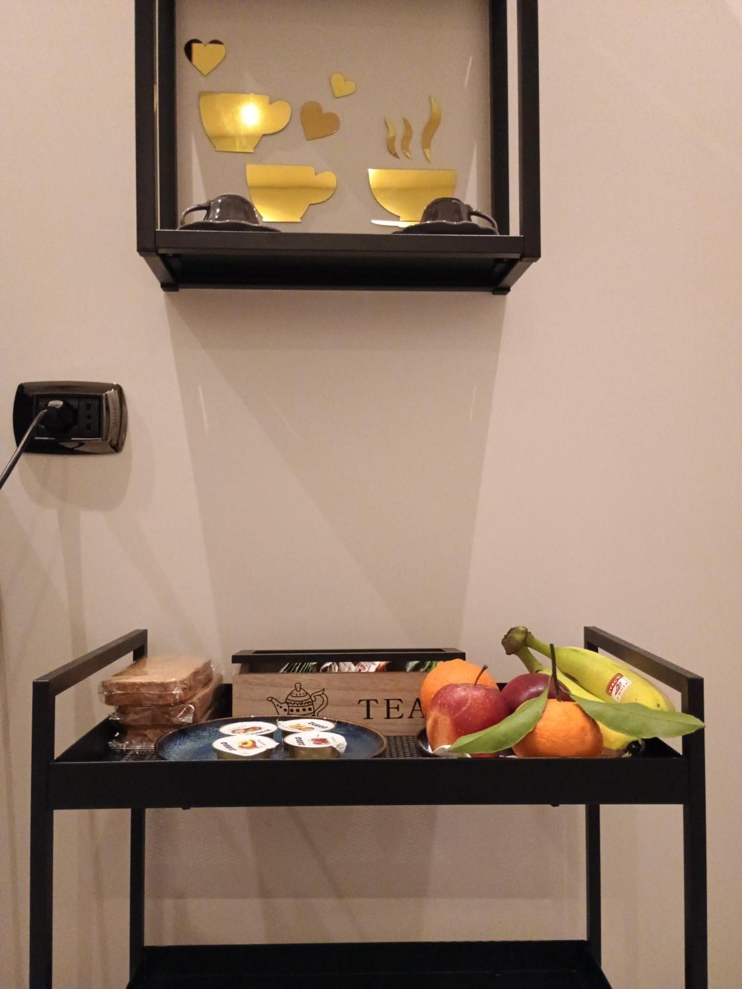 Al Vico Bartoli Suite Room Mazzarino 外观 照片