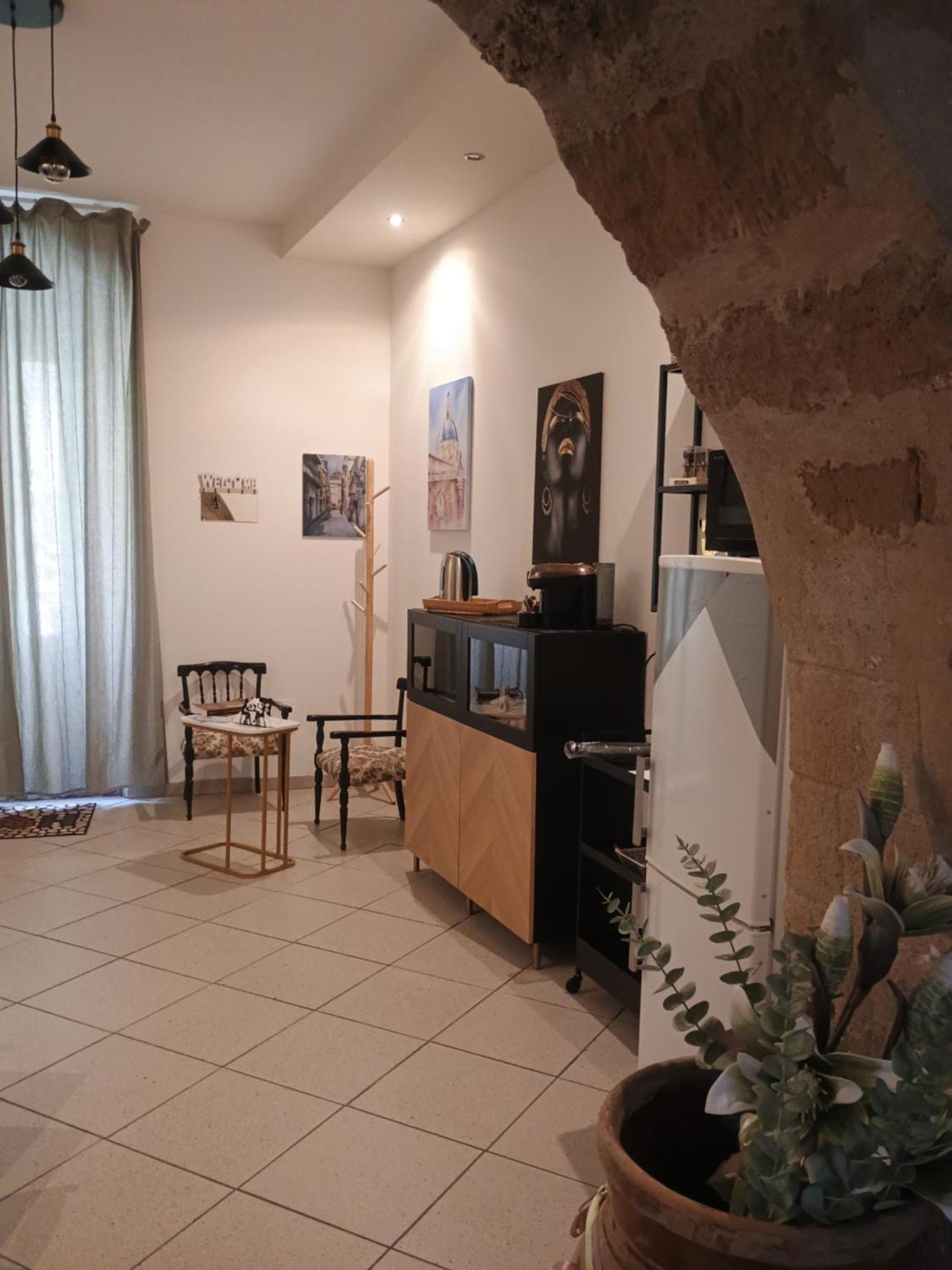 Al Vico Bartoli Suite Room Mazzarino 外观 照片